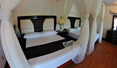 Family Quadruple Room (Partial Lagoon View)