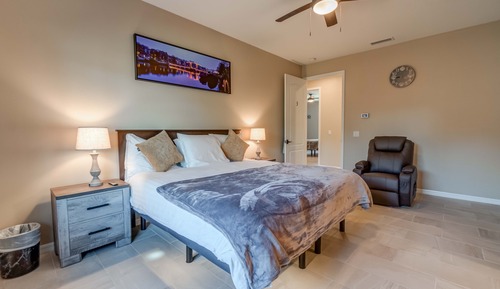Deluxe Studio Suite
