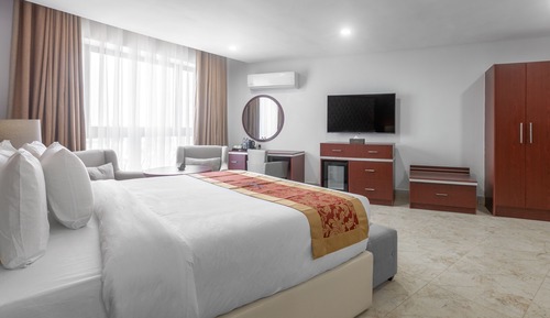 Premium Suite