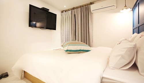 Room (Standard (safe disinfection in progre)