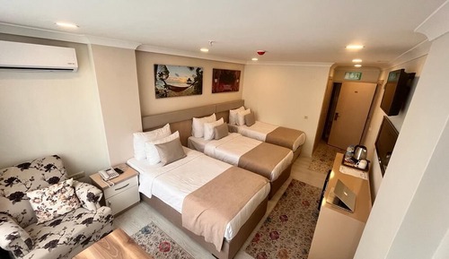 Family Triple Room