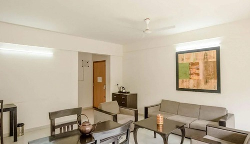 Deluxe Studio Suite