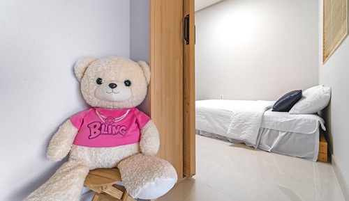 Basic Room, 1 Bedroom (B dong Poolvilla _ 101ho)