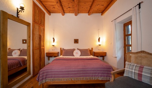 Deluxe Studio Suite
