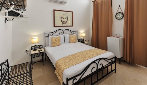 Superior Room (San Lazaro)