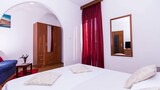 Studio (Sandra - quiet & close to the beach -)