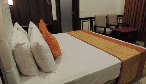 Deluxe Room, Balcony