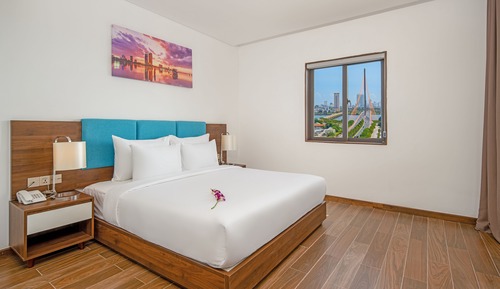 Deluxe Double Room, River View