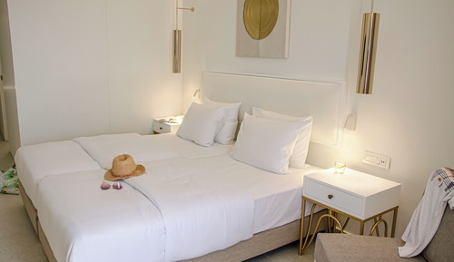 Standard Double Room, next to Pool, Bar and Dancefloor