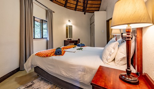 Villa (4 Sleepers)
