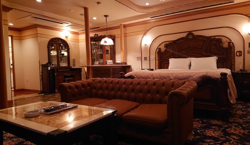 Double Room (B)
