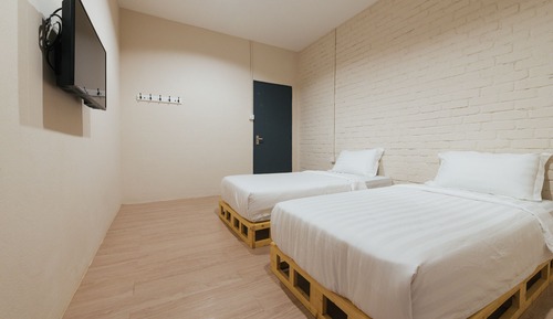 Twin Room