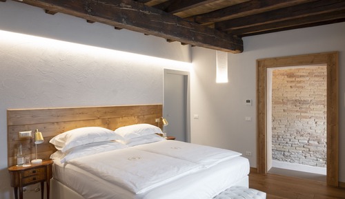 Deluxe Room (Bouganville)