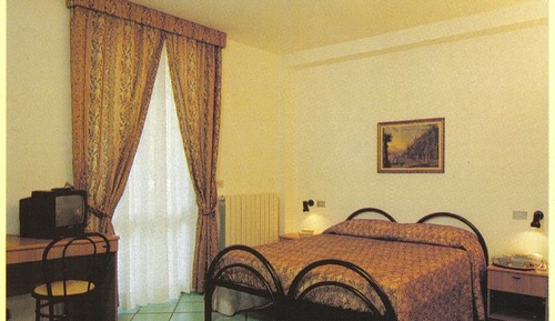 Basic Double or Twin Room
