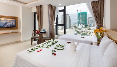 Deluxe Apartment
