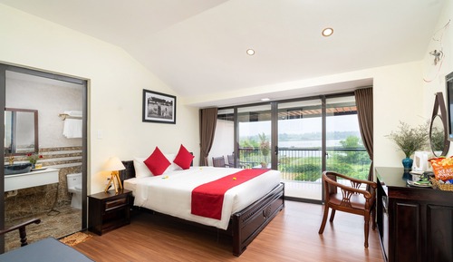 Deluxe Double or Twin Room, Garden View