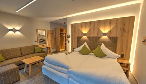 Superior Double Room, Balcony, Mountain View