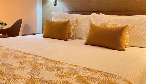 Gallery Suite
