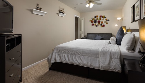 Two Bedroom Two Bath Suite - 17