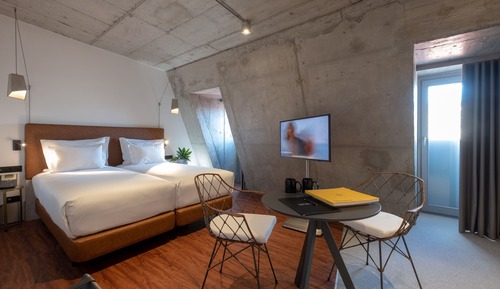 Double Room (attick)