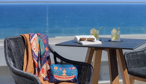 Premium Room, 1 King Bed, Balcony, Sea View