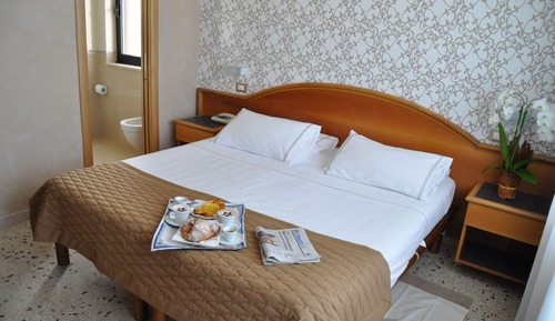 Double Room Single Use