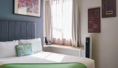 Standard Room, 1 Queen Bed and 1 Single Bed