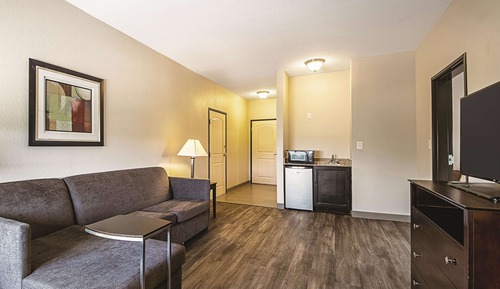 Deluxe Suite, 1 King Bed, Non Smoking