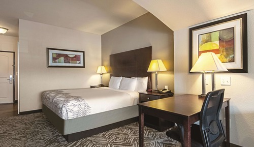 Executive Room, 1 King Bed, Non Smoking