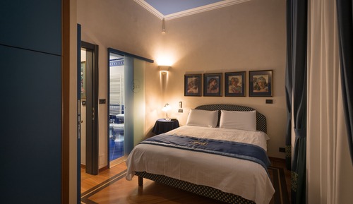 Junior Suite with Balcony