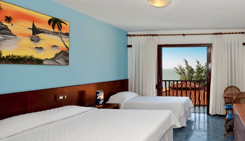 Standard Room, Partial Sea View (4th to 6th floor)