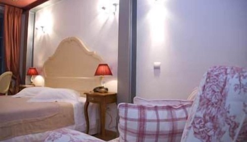 Romantic Double Room, City View