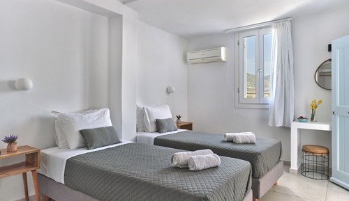 Economy Twin Room