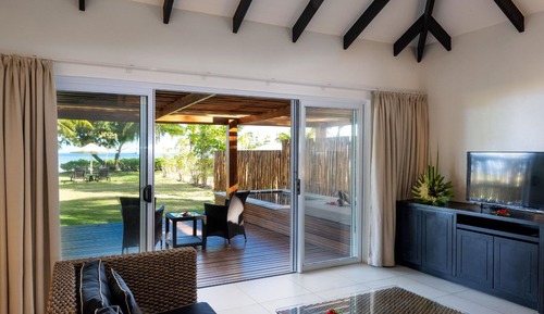 Bungalow, Private Pool, Beachfront