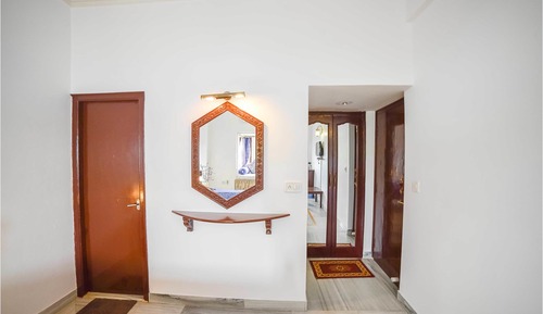 Deluxe Room, 1 Double Bed, Lake View