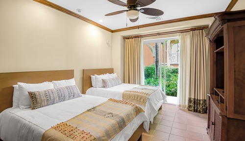 Premium Condo, 3 Bedrooms