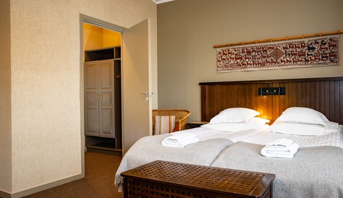 Deluxe Double or Twin Room, Lake View