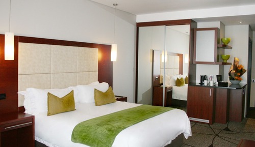 Standard Room, 1 King Bed