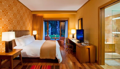 Grand Room, 1 King Bed, Non Smoking, Terrace