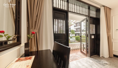 Deluxe Double Room, Pool View