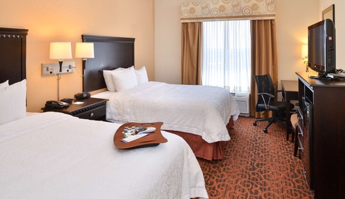 Room, 2 Queen Beds, Accessible, Non Smoking