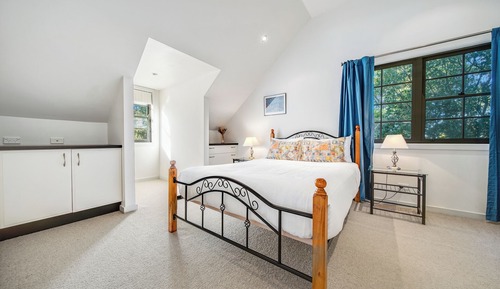DenFenella Lodge