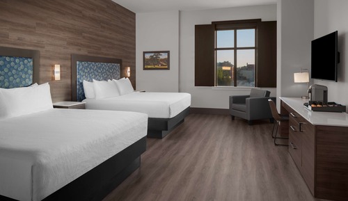 Room, Multiple Beds