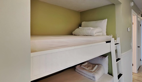 Condo, Multiple Beds, Balcony, Ocean View (#330 - No Pets Allowed)