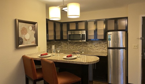 Suite, 2 Bedrooms, Kitchen