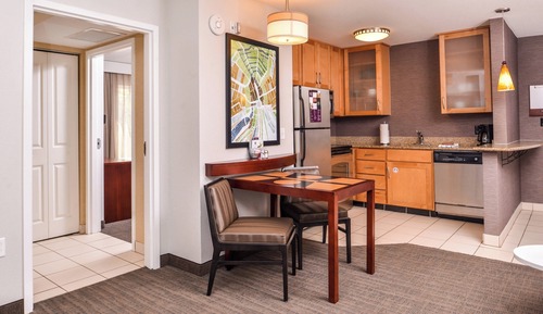 Suite, 1 Bedroom (Mobility/Hearing Accessible, Tub)