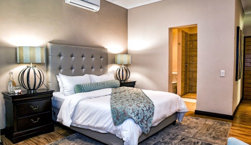 Premier Room