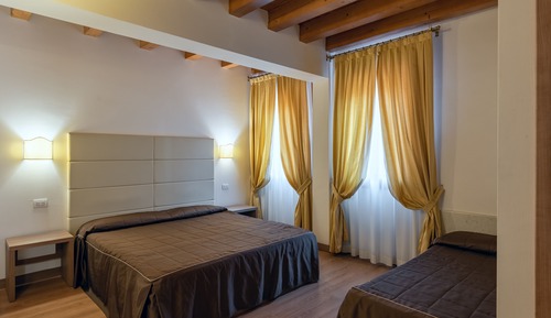 Comfort Triple Room