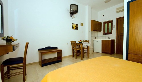Basic Apartment, 1 Bedroom, Garden View