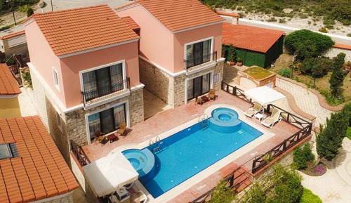 Superior Room, Pool View